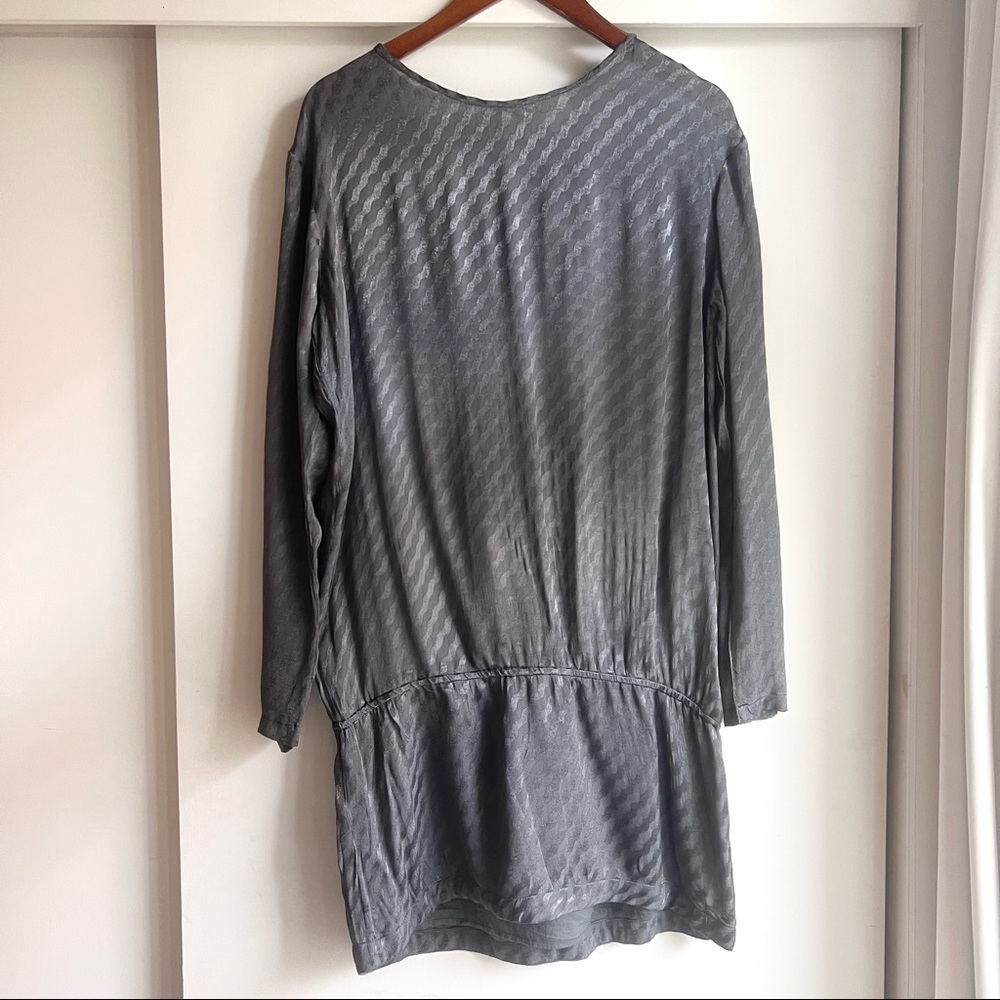 20’s style short silky dress